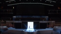 DNC Elizabeth Banks