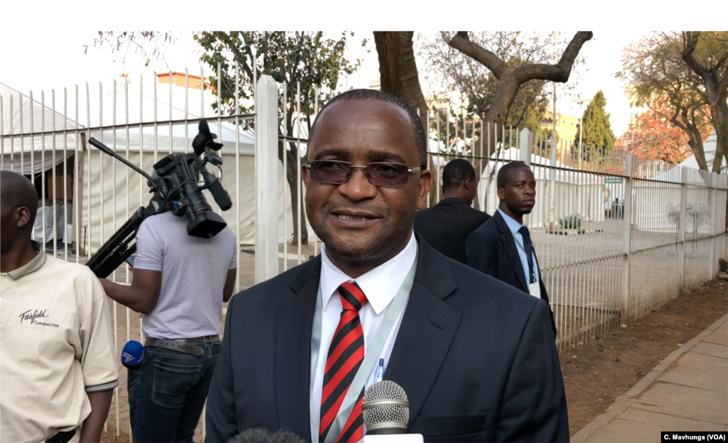 Douglas Mwonzora, the Movement for Democratic Change Alliance Secretary General says the swearing in does not finalize the political dispute and wants the African Union to break Zimbabwe&rsquo;s political stalemate or his party will embark on nationwide protests.
