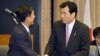 Japan ဘဏ္ဍာရေးဝန်ကြီး Koriki Jojimaနဲ့ မြန်မာဘဏ္ဍာရေးဝန်ကြီး ဦးဝင်းရှိန်တို့ ကြာသပတေးနေ့က ကျင်းပတဲ့ ဆွေးနွေးပွဲတွင် တွေ့ရစဉ်