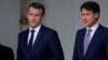 French President Emmanuel Macron accompanies Italian Prime Minister Giuseppe Conte after a meeting at the Elysee Palace in Paris, France, June 15, 2018. 