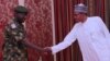 Shugaba Buhari na Najeriya tare da babban hafsan sojojin kasa na Najeriya Tukur Buratai.
