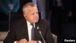 El subsecretario de Estado, John J. Sullivan, resaltó el fuerte compromiso de Paraguay con la “seguridad regional”.