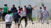 EE.UU. elimina ayuda legal, actividades académicas y recreacionales a inmigrantes menores bajo su custodia