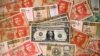 La medida podría afectar la capacidad adquisitiva de los cubanos que usan el dólar para comprar alimentos en tiendas que el gobierno abrió exclusivamente para transacciones con divisas.