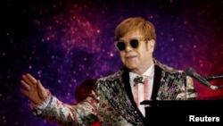 Elton John en Manhattan, Nueva York, donde anunció su gira final "Farewell Yellow Brick Road", el 24 de enero de 2018.