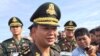 លោក ហ៊ុន ម៉ាណែត ​មេ​បញ្ជាការ​នៃ​បញ្ជាការ​ដ្ឋាន​ជាតិ​កម្លាំង​ពិសេស​ប្រឆាំង​ភេរវកម្ម និង​ជា​កូន​ប្រុស​ច្បង​របស់​លោក​នាយក​រដ្ឋមន្រ្តី ហ៊ុន សែន និយាយ​ទៅ​កាន់​អ្នក​សារព័ត៌មាន ក្នុង​ពិធី​បើក​ការ​ប្រកួត​កីឡា​កង​យោធពល​ខេមរ​ភូមិន្ទ​ឆ្នាំ​២០១៧ នៅ​មជ្ឈ​មណ្ឌល​កោះ​ពេជ្រ នៅ​រាជធានី​ភ្នំពេញ កាលពី​ព្រឹក​ថ្ងៃទី៥ ខែ​មករា ឆ្នាំ​២០១៧។ (កាន់ ​វិច្ឆិកា/VOA)