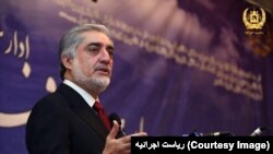 عبدالله عبدالله گفت که شرایط داخلی افغانستان نسبت به گذشته متفاوت می‌باشد