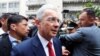 El expresidente y legislador de Colombia, Álvaro Uribe, llega a una audiencia privada en la Corte Suprema de Justicia, en Bogotá. Actualmente tiene casa por cárcel.
